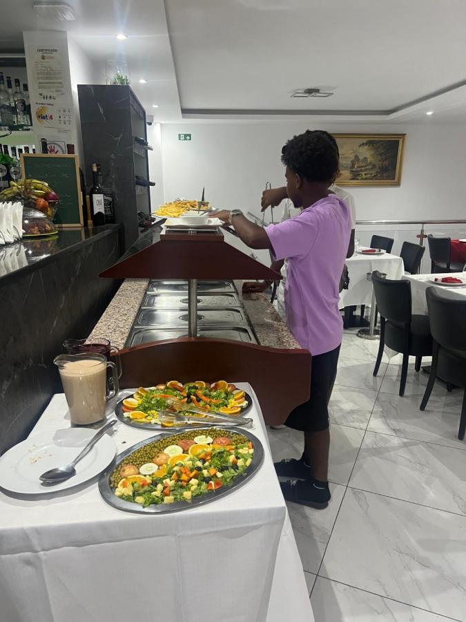 Residencial Santo Amaro Hotel Tarrafal  Buitenkant foto