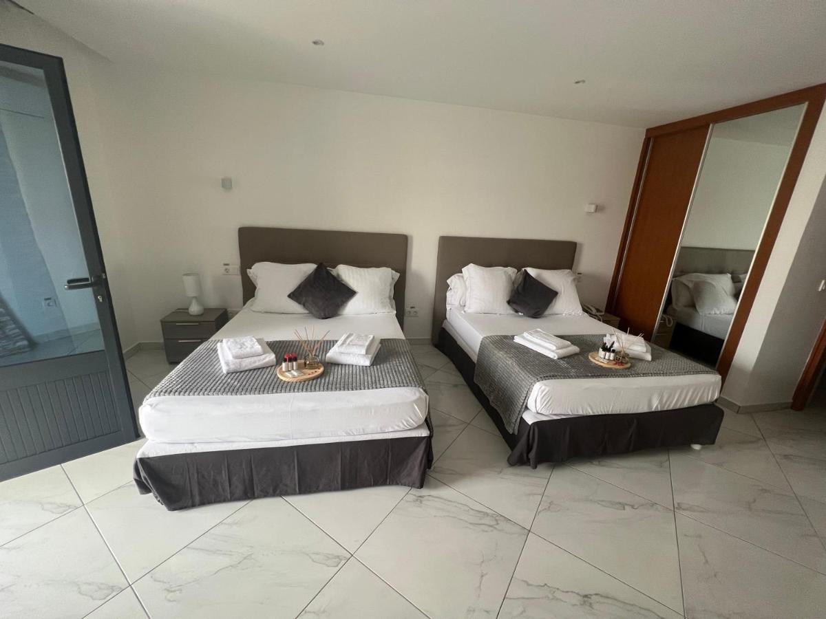 Residencial Santo Amaro Hotel Tarrafal  Buitenkant foto